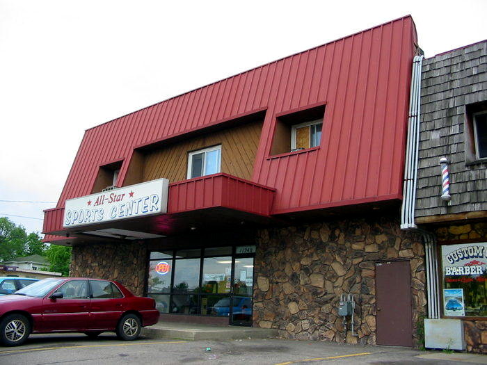 Centre Theatre - June 2002 Photo (newer photo)